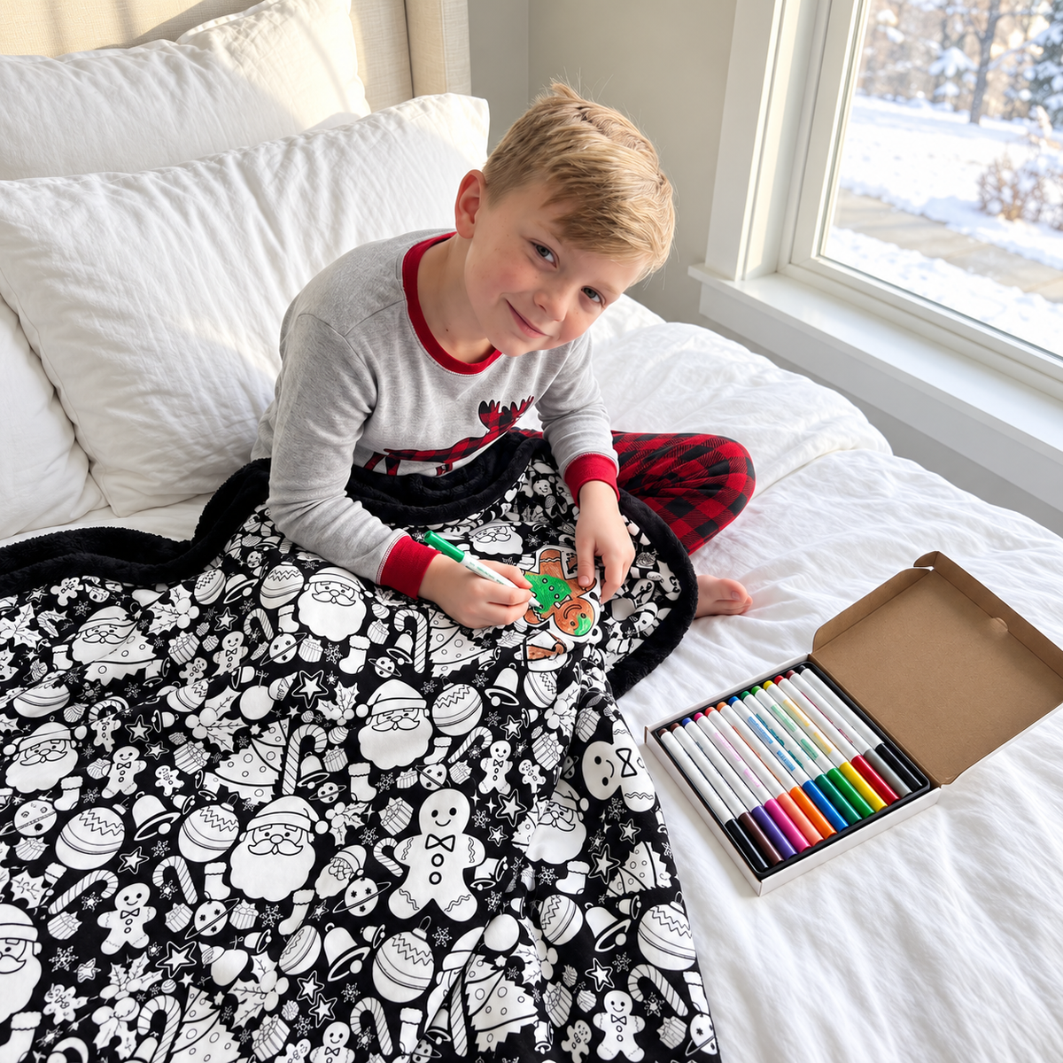 ColorMe Blanket + 24 Coloring Markers Set